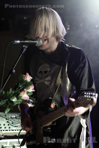 THE VICTORIAN ENGLISH GENTLEMENS CLUB - 2010-10-31 - PARIS - La Maroquinerie - 